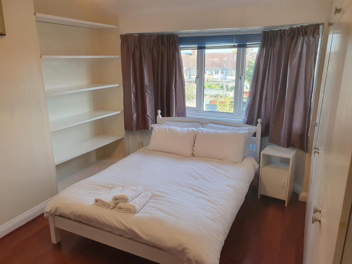 Elegant House 10 Minutes Walk To Wembley Stadium Villa Londra Exterior foto